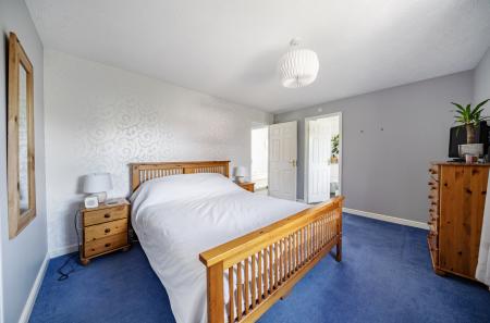 1317667-22-6866cd...