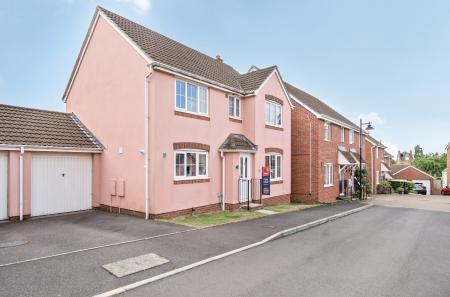 1328720-4-688b3fa...