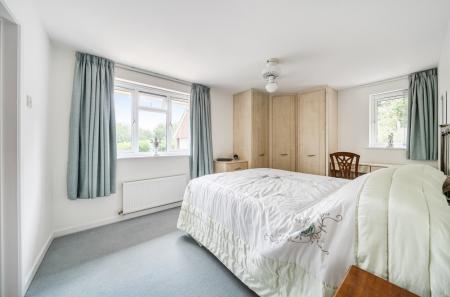 1333382-25-689504...