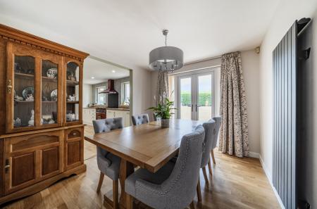 1333382-12-689503...