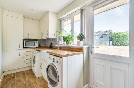 1333382-15-689503...