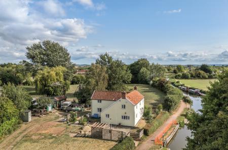 1334511-2-689f3b1...