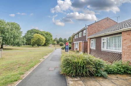 1343138-2-68af288...