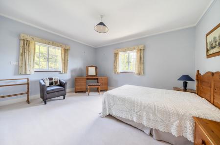 1361878-14-68e80e...