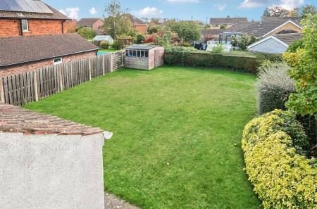 1372572-20-6900d0...