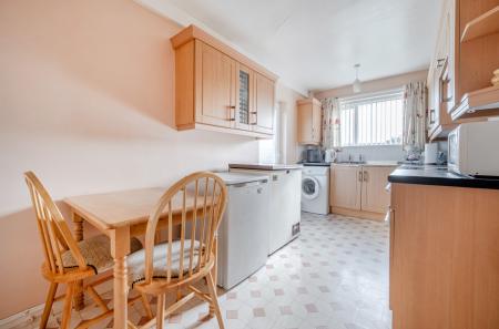 1372572-8-6900cc3...