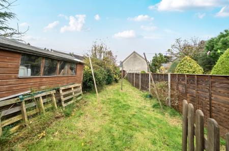 1375172-4-6909eff...