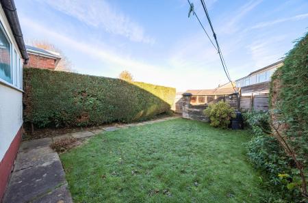 1383183-4-69203aa...