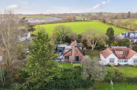 1383535-8-69398ed...