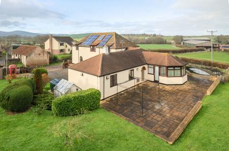 1387220-8-693af0c...