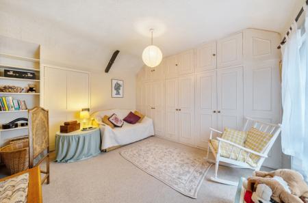 1383583-17-6936da...