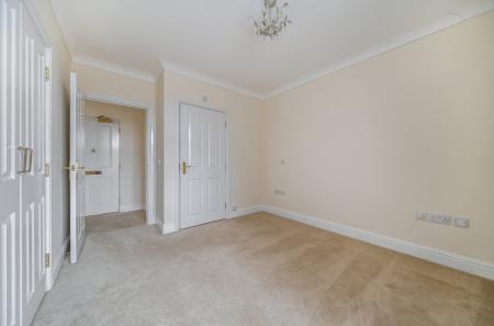 1393433-9-6943d15...