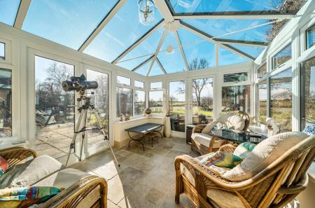 1386146-21-695d18...