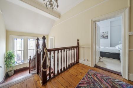 1397224-17-696a81...