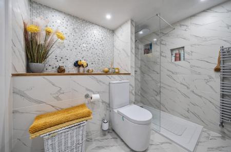 1408115-16-6984d0...