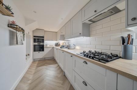 1408115-5-6984cf7...