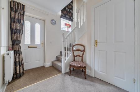 1407823-9-698620b...