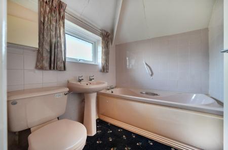 1408690-9-698607e...