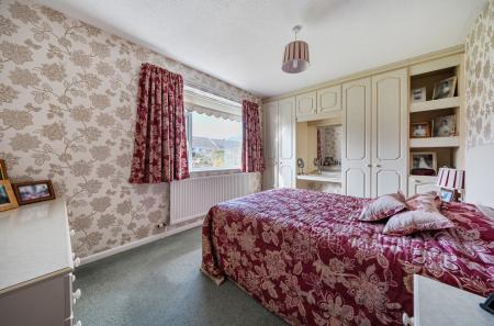 1416072-15-699327...