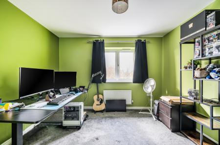 1420594-12-69a182...