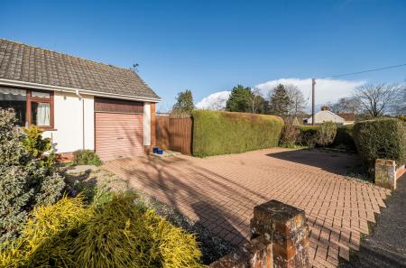 1416072-3-699324e...