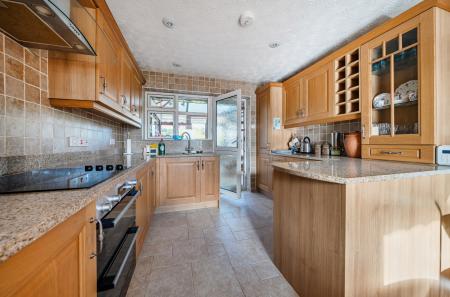 1416072-10-699327...