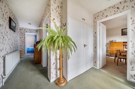 1416072-19-699328...