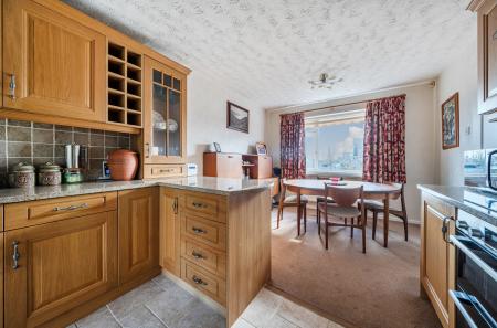 1416072-6-699326a...