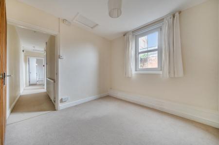 1400750-11-698601...