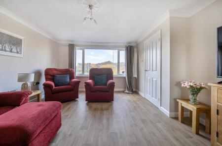 1394803-8-695e623...