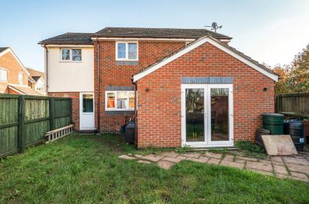 1420528-3-69a5e81...