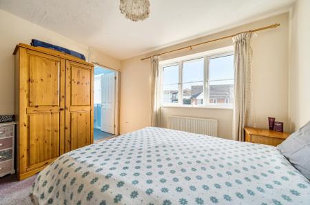 1420528-18-69a5e9...