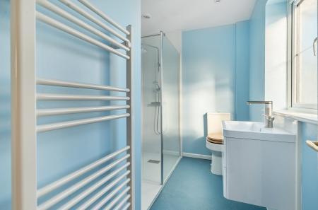 1420528-16-69a5e8...