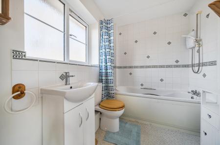 1420528-19-69a5e9...