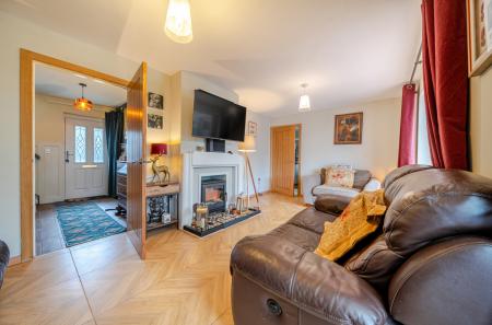 1375172-14-6909e1...