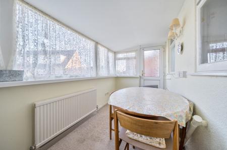 1383183-6-69203aa...