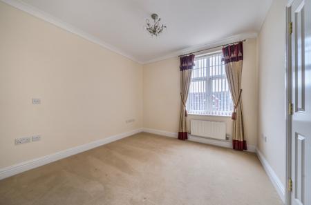 1393433-10-6943d1...