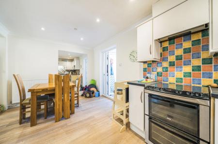 1318066-14-6866c9...