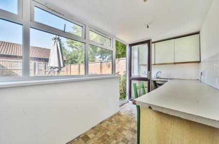 1318066-12-6866c9...