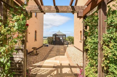 1332659-17-688c99...