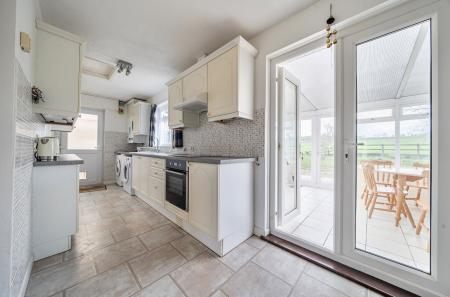 1420745-11-69a1d7...