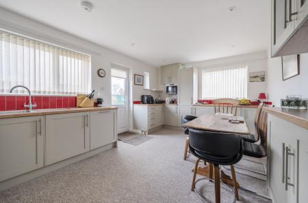 1416552-6-69973ea...