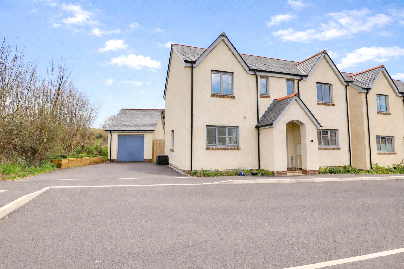 property-img
