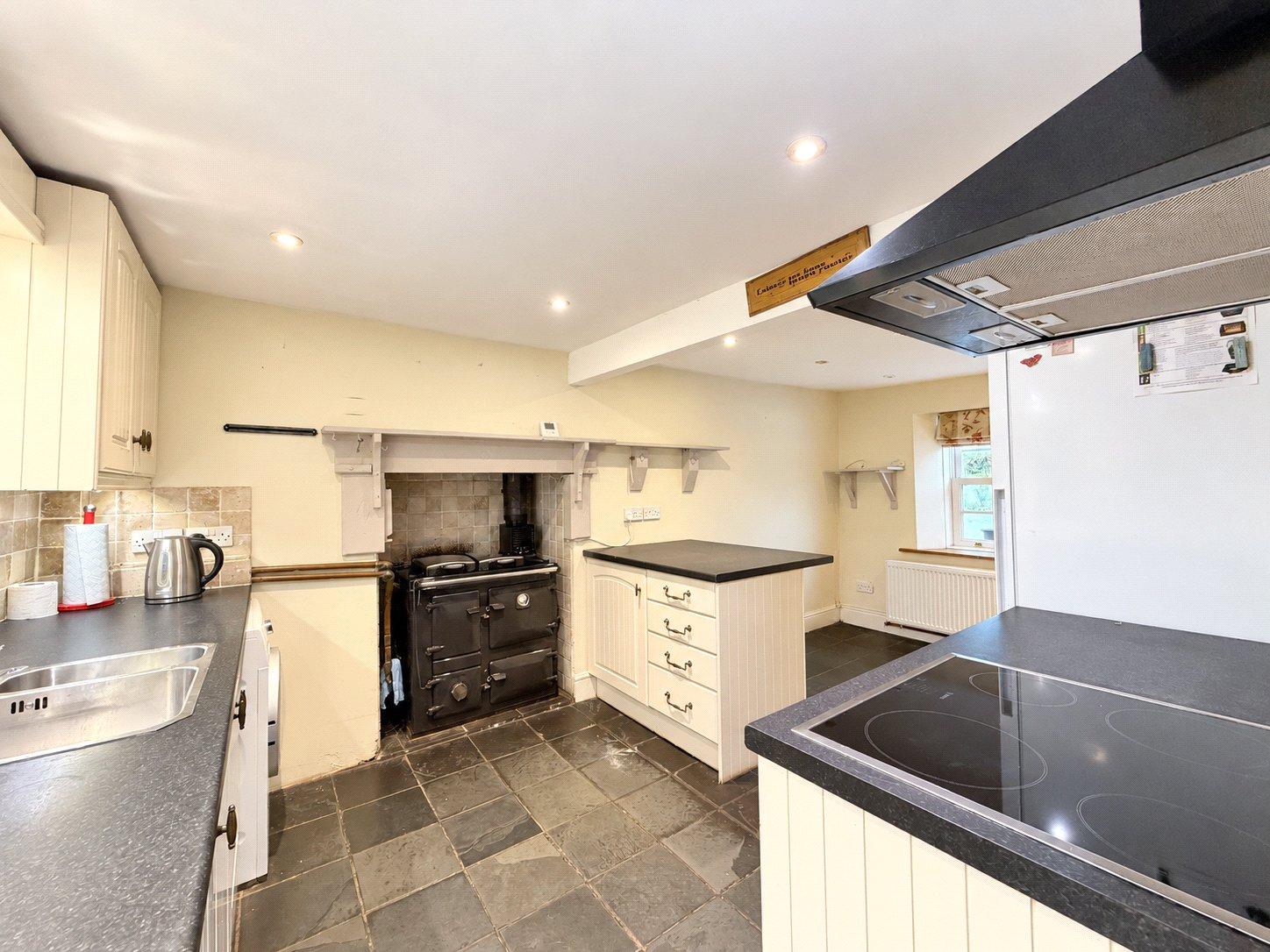 property-img