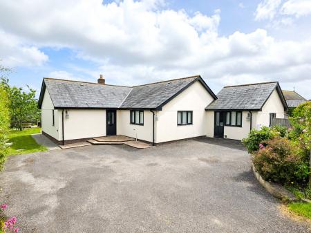 Hector Close, Dolton, Winkleigh, Devon, EX19 - Webbers