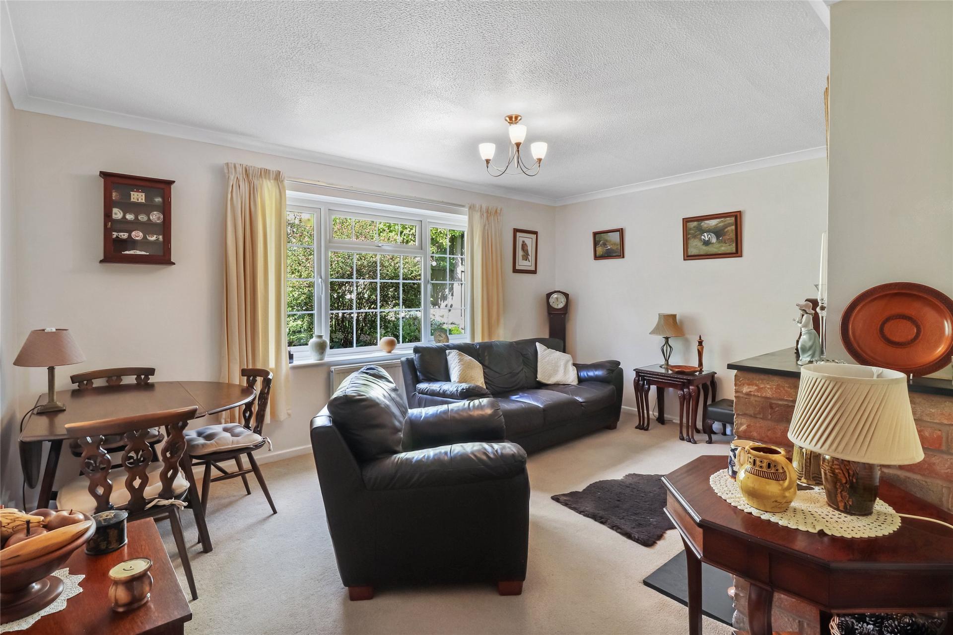 property-img