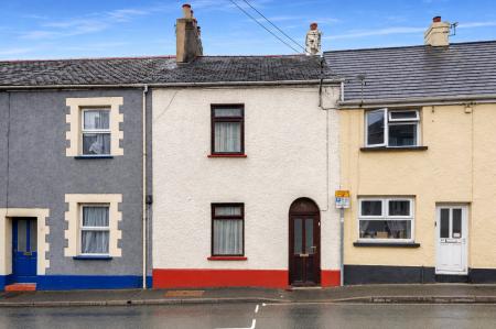Calf Street, Great Torrington, Devon, EX38 - Webbers
