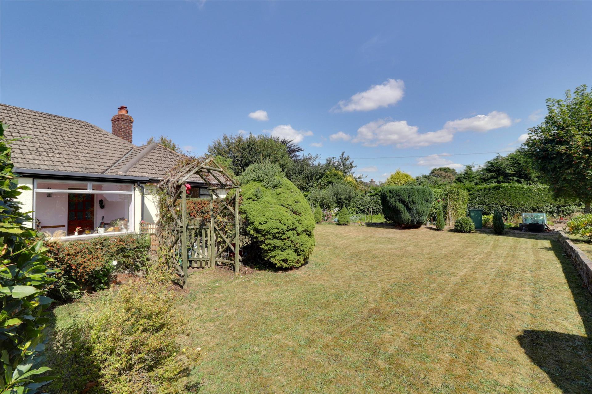 property-img