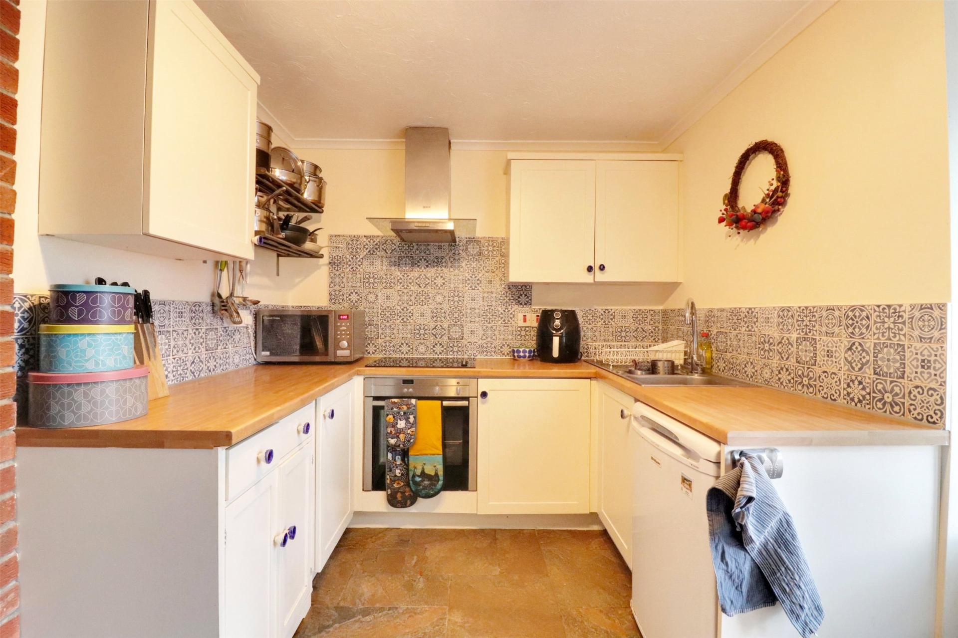 property-img