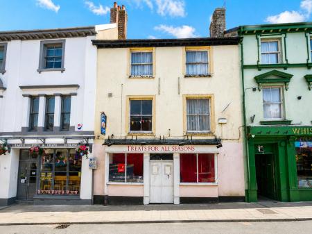 South Street, Torrington, Devon, EX38 - Webbers